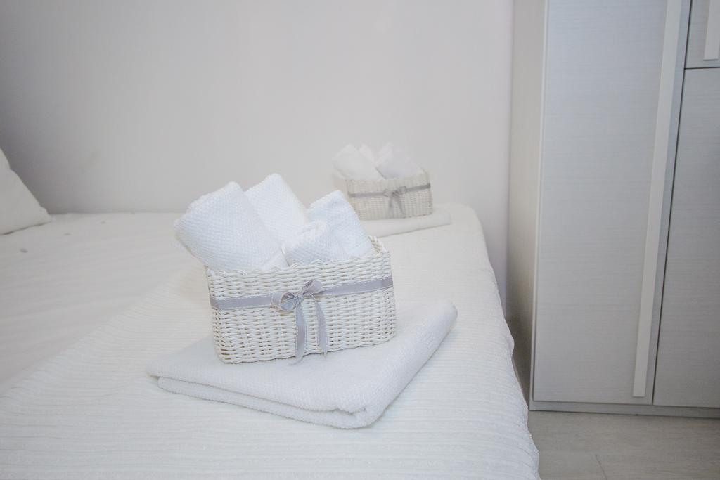 Luxury Studio Apartment White Sensation Водице Экстерьер фото
