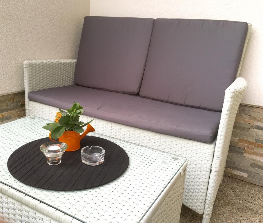 Luxury Studio Apartment White Sensation Водице Экстерьер фото